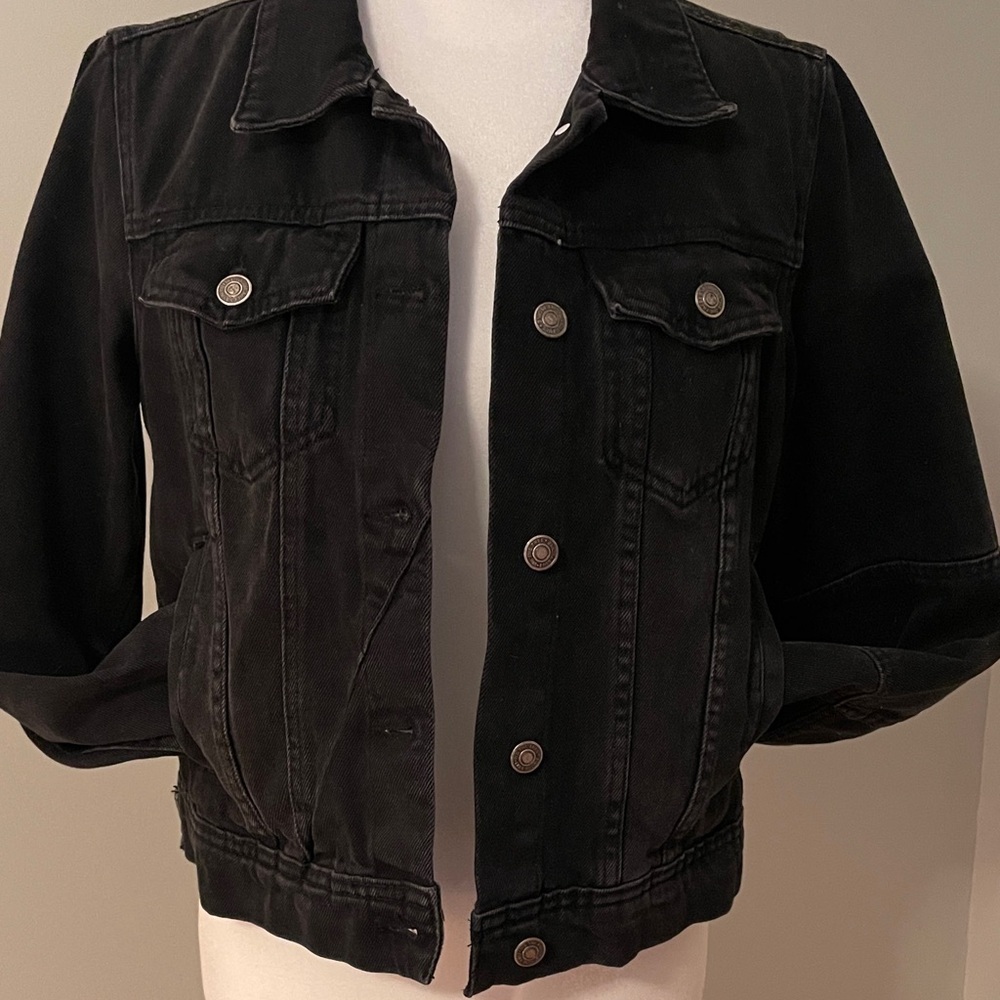 Nordstrom (Free People) Black Denim Jacket- never worn without tags - Picture 6 of 7